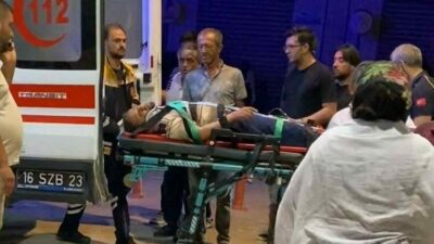 Bursa’nın İnegöl ilçesinde devrilen traktörün sürücüsü ağır yaralandı. Kaza saat