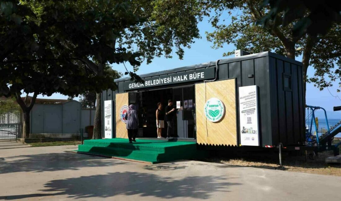 Gemlik Belediyesi’nden Kumlaya halk büfe Gemlik Belediyesi, vatandaşların temel gıda ürünlerine kolay, sağlıklı ve ekonomik