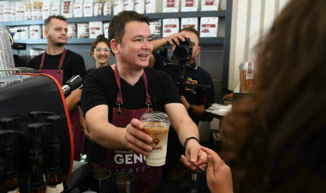 Genç Kafe, bir yılda 320 bin genci ağırladı Bursa’da gençlerin yeni buluşma noktası haline gelen “Genç Kafe”, uygun