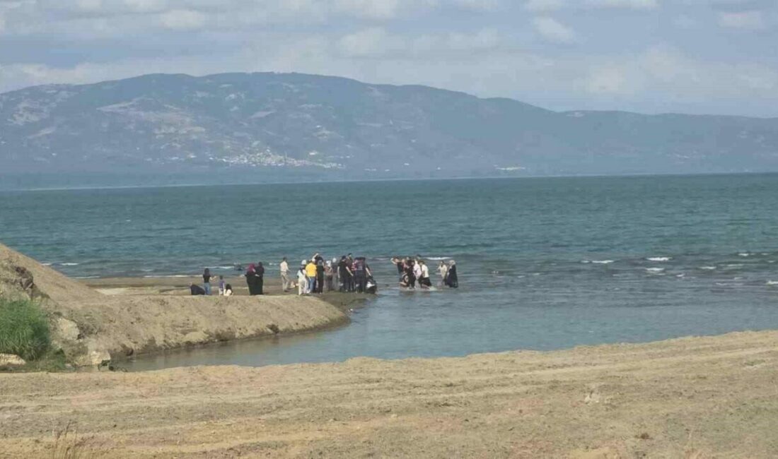 Bursa’da gölde kaybolan çocuktan acı haber İznik Gölü Orhangazi sahilindeki ailesi ile birlikte pikniğe gelen ve