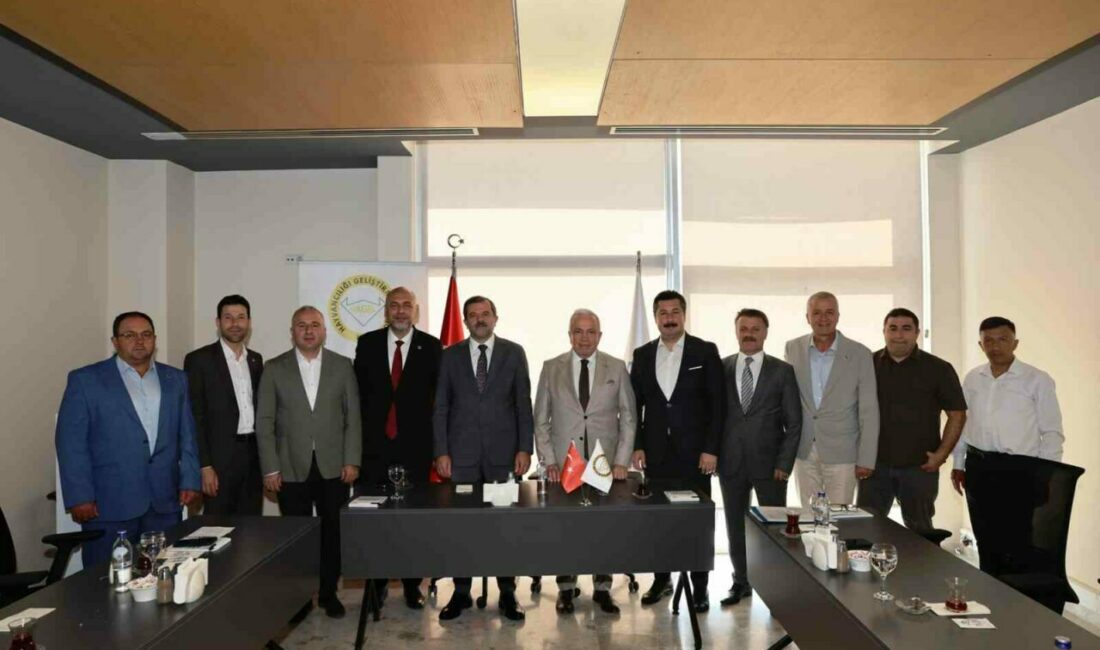 Nilüfer Belediyesi, HAGEL Encümen Toplantısı’na ev sahipliği yaptı. Toplantıda ilçe