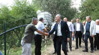 İnegöl’de 12 bin koloni ile yapılan bal üretiminde hasat başladı.