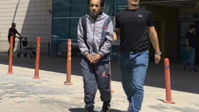 Bursa’nın İnegöl ilçesinde Narkotik Büro Amirliği ekipleri uyuşturucu tacirini kıskıvrak