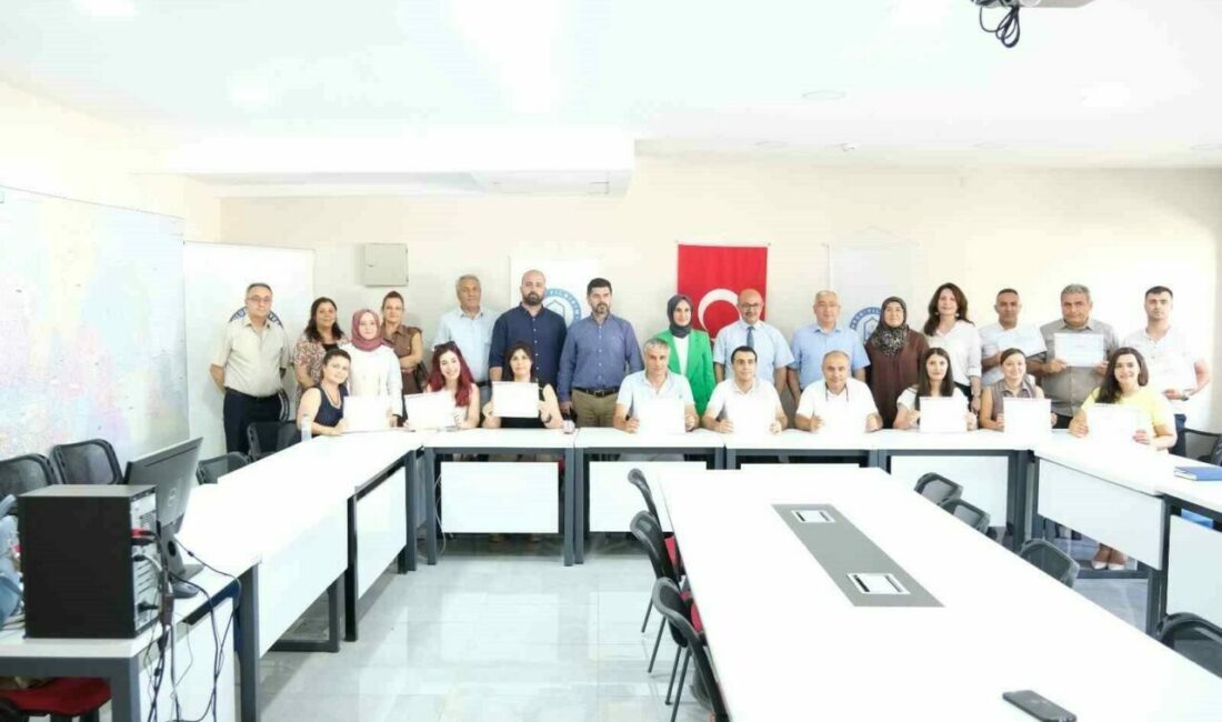 Kamu personeline Türk İşaret Dili eğitimi Yıldırım Belediyesi, toplumun her kesimini kapsayacak insan odaklı hizmetler üretmeye