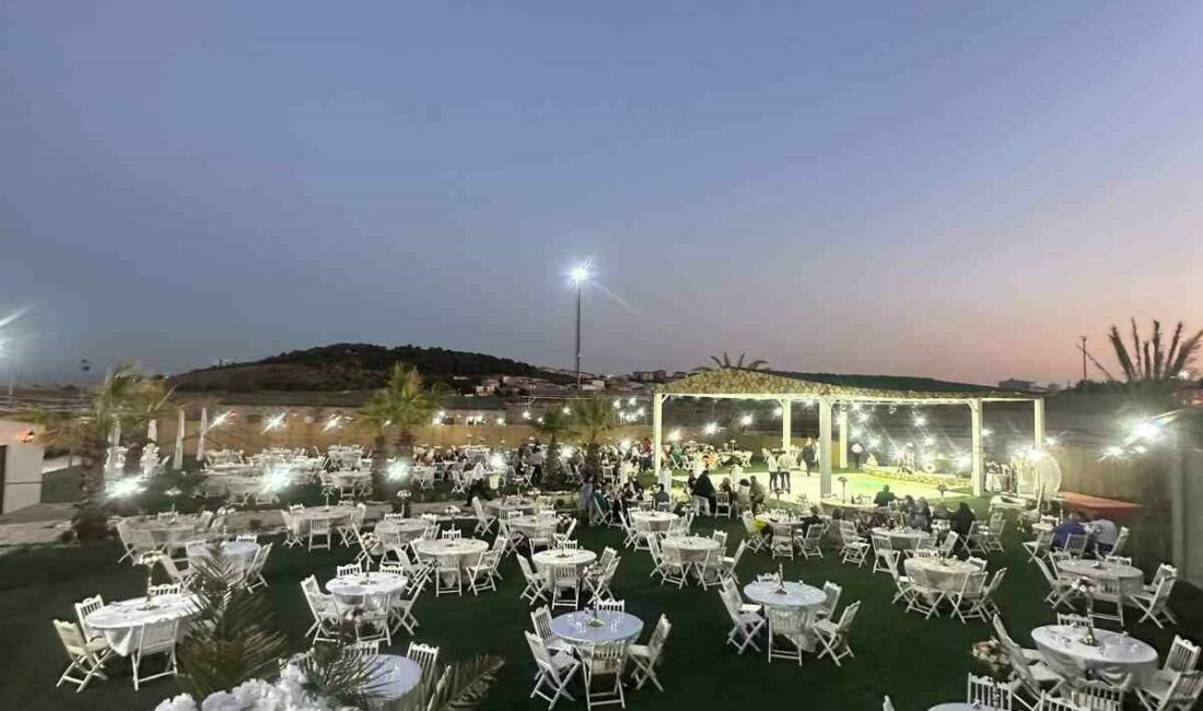 Karacabey’de evlencek çiftlere müjde: O düğün salonu artık ücretsiz! Bursa’nın Karacabey ilçesinde bulunan Karacapark Davet ve Organizasyon Tesisleri yönetimi,