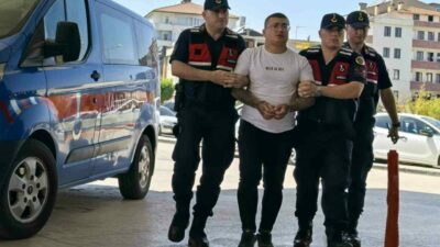 Bursa’nın İnegöl ilçesinde fabrikadaki kavgayı ayırmaya çalışan özel güvenlik görevlisini