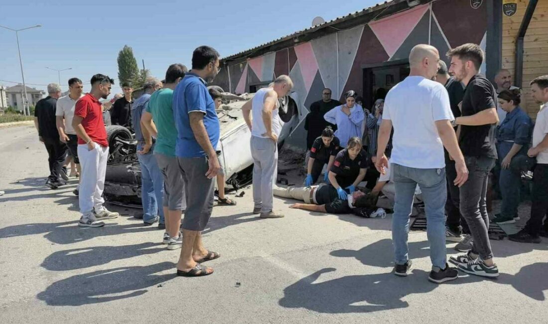 Bursa’nın İnegöl ilçesinde kontrolden çıkan otomobilin takla atarak karşı yola