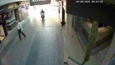 Bursa’nın İnegöl ilçesinde meydana gelen kazada rögara çarpan motosikletin sürücüsü