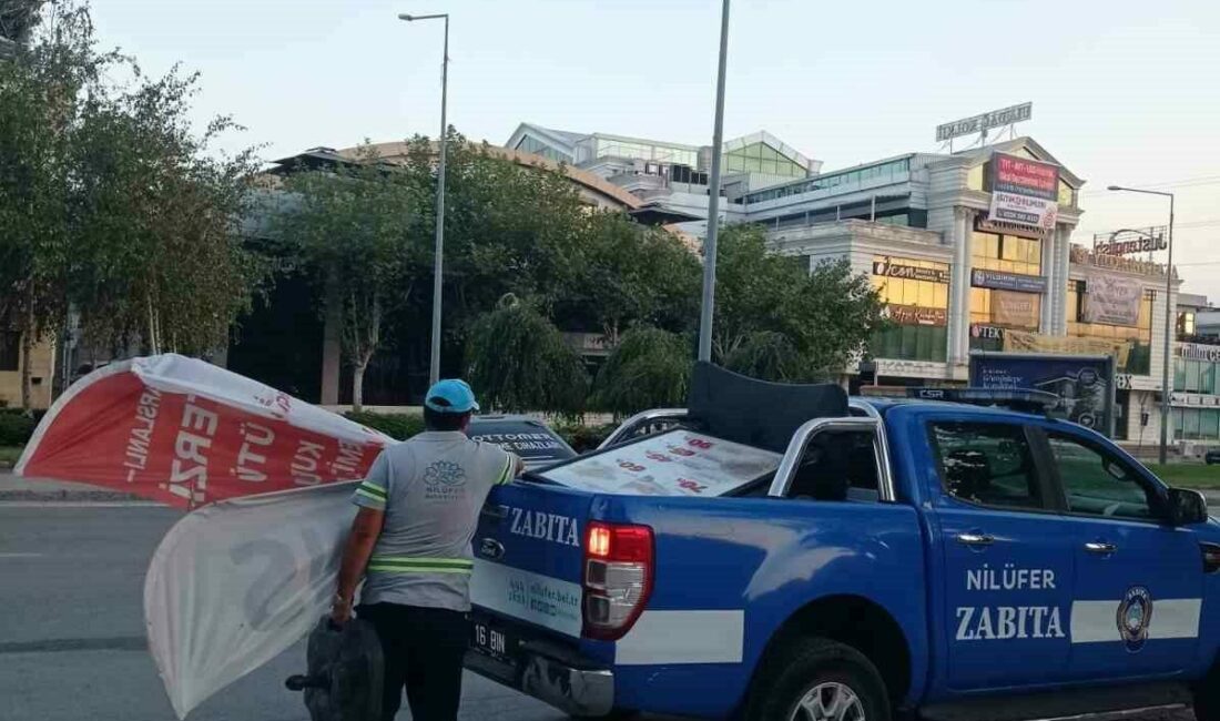 Nilüfer’de görsel kirliliğe geçit yok Nilüfer Belediyesi Zabıta ekipleri, Tuna Caddesi ve Ulu Cadde üzerinde