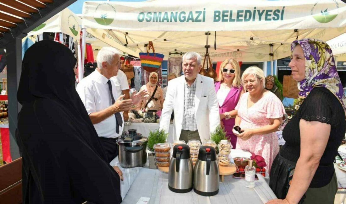 Osmangazi ’Kadın Girişimciler Sokağı’ üçüncü kez kapılarını açtı Osmangazi Belediyesi, kadınların üretim ve ekonomiye katılımını teşvik etmek amacıyla