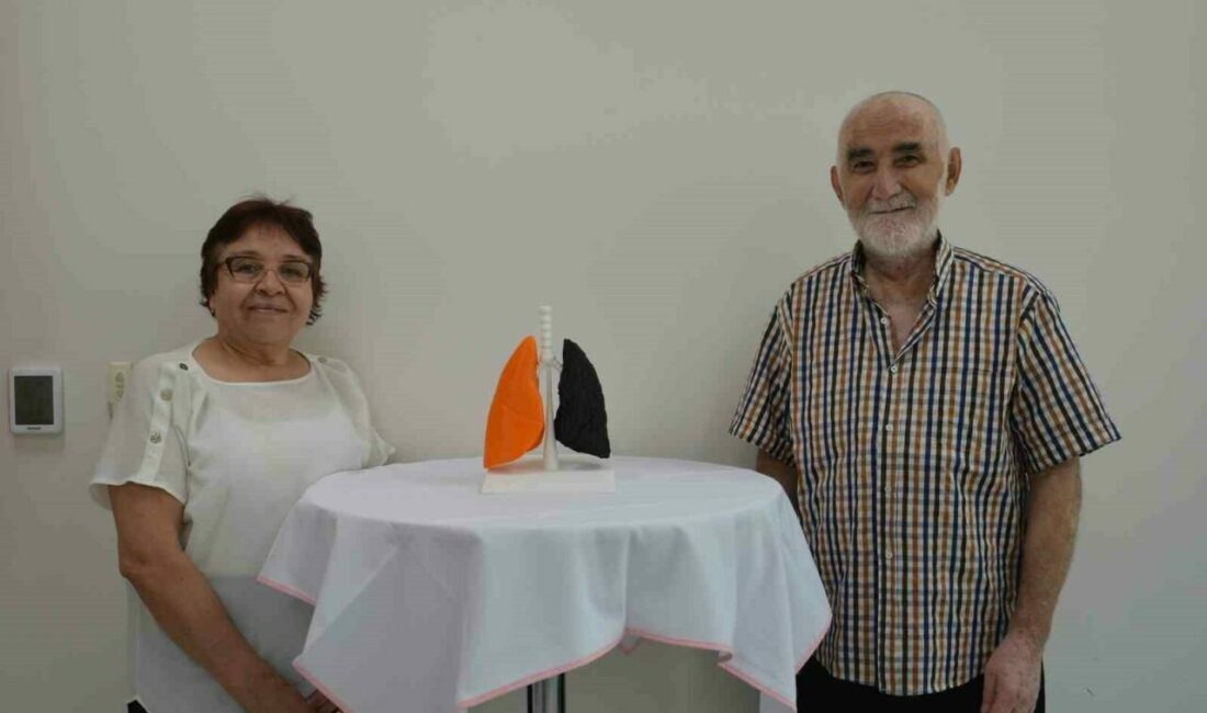 Sigara tiryakisi çift 42 yıl sonra sigarayı bıraktı Bursa’da 42 yıldır sigara kullanıcısı olan 62 yaşındaki Osman Elver