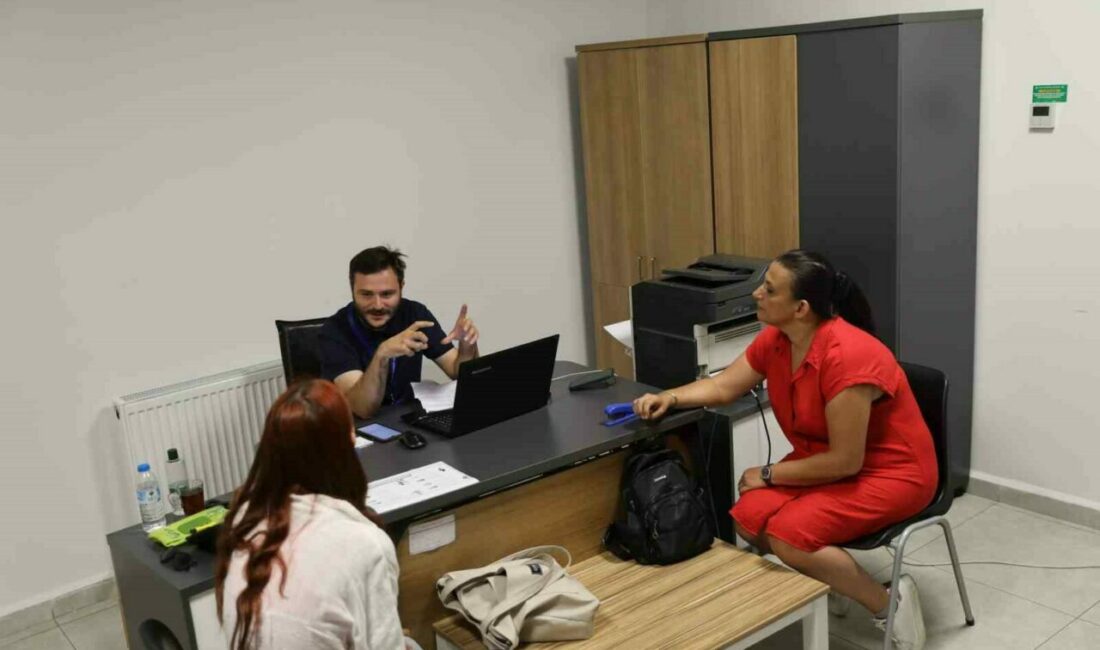 Üniversite tercihlerine Büyükşehir rehberliği Bursa Büyükşehir Belediyesi, üniversiteye hazırlık sürecinde olduğu gibi tercih döneminde