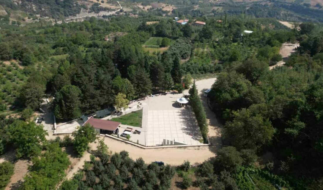 Vatandaşlar tarihi yerinde keşfetti İnegöl Belediyesi’nin düzenlediği Zaferden Kurtuluşa etkinlikleri kapsamında gerçekleştirilen “Tarihin İzinde