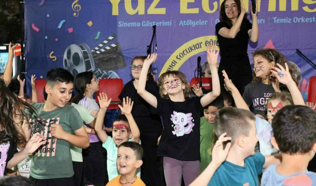 Yaz etkinliklerinde çocuklar ve aileler doyasıya eğlendi Osmangazi Belediyesi’nin yaz aylarına özel olarak başlattığı “Osmangazi’de Yaz Etkinliği”