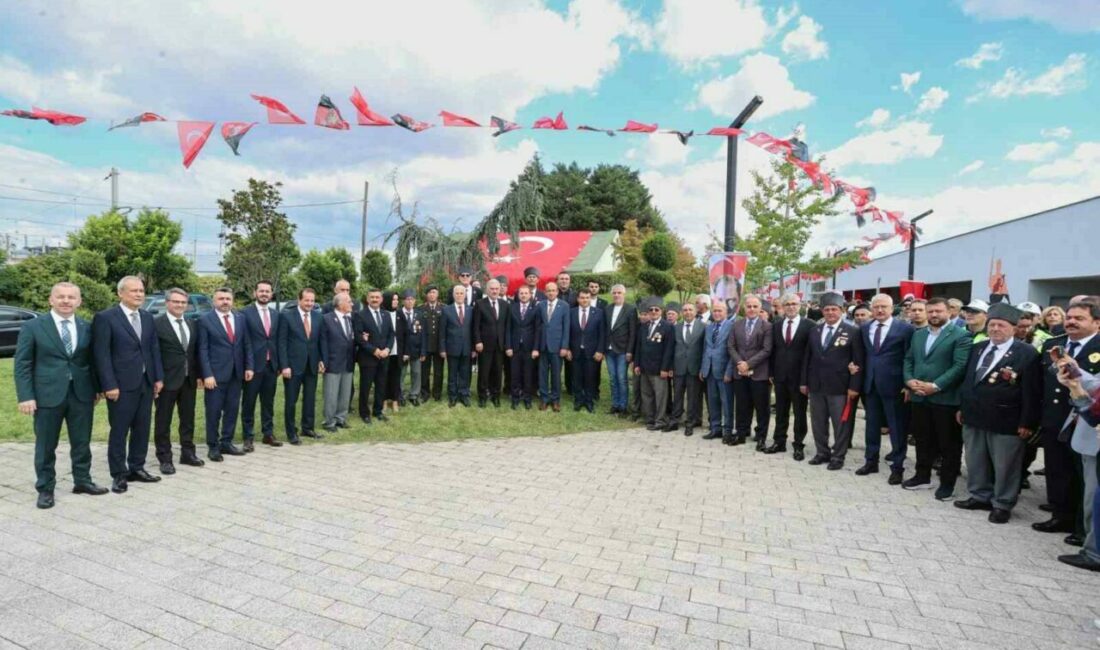 19 Eylül Gaziler Günü kutlandı Bursa Valiliği, ’19 Eylül Gaziler Günü’ münasebetiyle Mihraplı Şehitlik Anıtı’nda