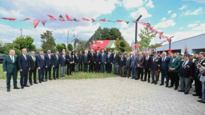 Bursa Valiliği, ’19 Eylül Gaziler Günü’ münasebetiyle Mihraplı Şehitlik Anıtı’nda