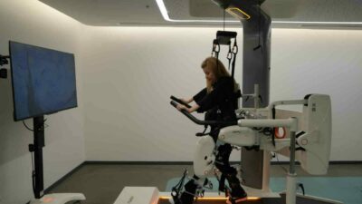 Bursa’da 29 yıl önce yaşadığı trafik kazasının ardından tekerlekli sandalyeye