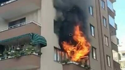 Bursa’da 7 katlı binanın 2’inci katının mutfağından yükselen alevler, apartman