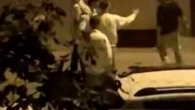 Bursa’nın Yıldırım ilçesinde sokak ortasında yaşanan kavga mahalleliyi ayağa kaldırdı.