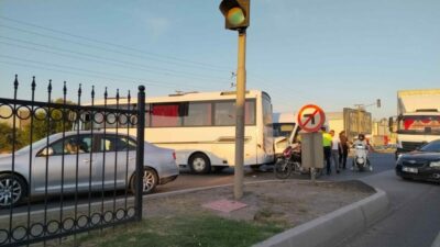 Bursa’nın İnegöl ilçesinde işçi servisi ile yolcu minibüsünün çarpıştığı kazada