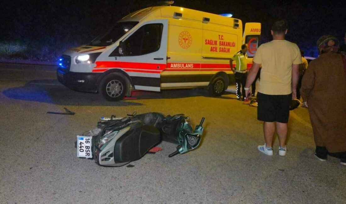 Bursa’nın Orhangazi ilçesinde Hastane yolu üzerinde meydana gelen trafik kazasında