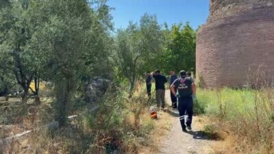 Bursa’nın İznik ilçesinde tarihi surların dibinde erkek cesedi bulundu. Olayla