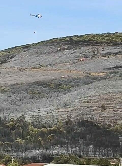 Bursa’daki orman yangını söndürüldü Bursa’nın Karacabey ilçesinde dün akşam saatlerinde çıkan orman yangını, 16