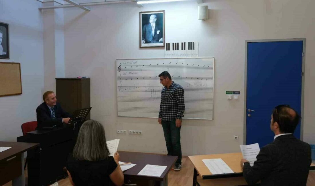 Bursa Büyükşehir Belediyesi Orkestra Şube Müdürlüğü’nde hafta sonu sınav heyecanı