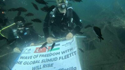 Bursa’da şehit ve gazi yakını bir grup dalış gerçekleştirdikleri deniz