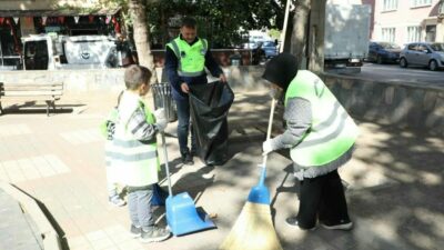 İnegöl Belediyesi, 20 Eylül Dünya Temizlik Gününde topyekûn bir temizlik