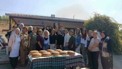 Nilüfer Belediyesi’nin düzenlediği “Kırsal-Kent Buluşması”nda bir araya gelen kadınlar, İrfaniye