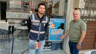 İznik İlçe Emniyet Müdürlüğü, vatandaşları dolandırıcılara karşı tek tek uyardı.