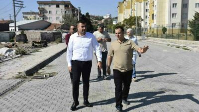 Karacabey Belediyesi, mahallelerde sorunların çözümü için sahada çalışmaya devam ediyor.