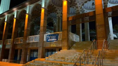 Bursa’da önemli mesajlar taşıyan sözlerle şehrin bir çok noktasına asılan