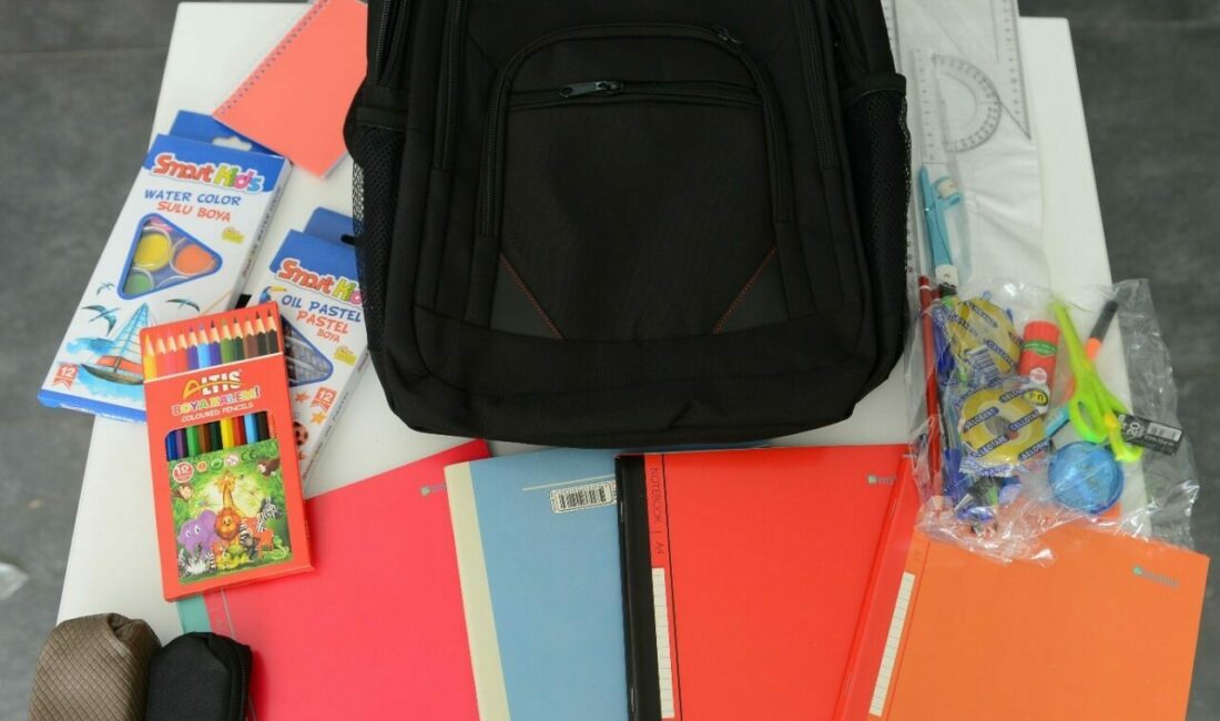 Nilüfer Belediyesi, 2025-2026 eğitim yılı başlarken ilçe genelindeki 1500 ihtiyaç