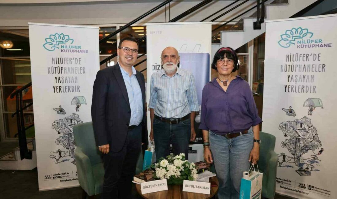 Nilüfer Belediyesi Şiir Kütüphanesi’nde düzenlenen “Dizelerin İzinde: Zarfsız Mektuplar” söyleşisinde