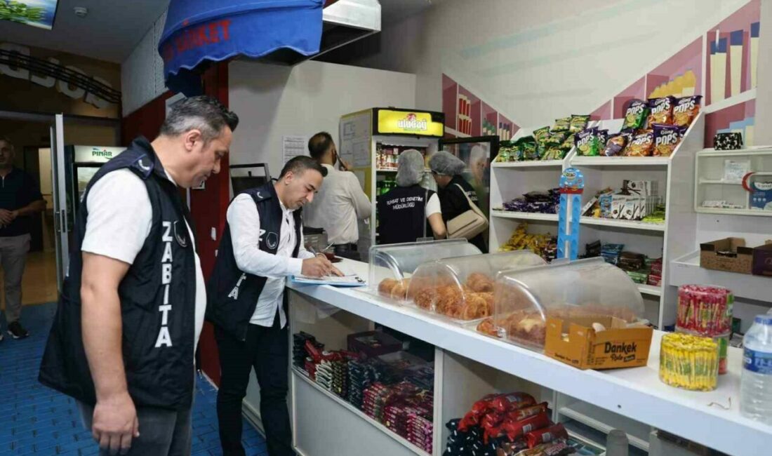 Nilüfer Belediyesi Zabıta Müdürlüğü ile Ruhsat ve Denetim Müdürlüğü ekipleri,