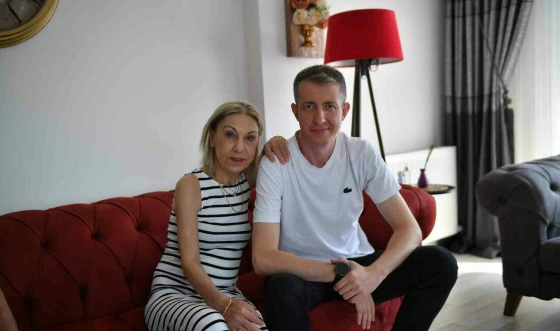 Bursa’nın İnegöl ilçesinde yaşayan telefon teknik servisçisi Ahmet Akdağ, karaciğer