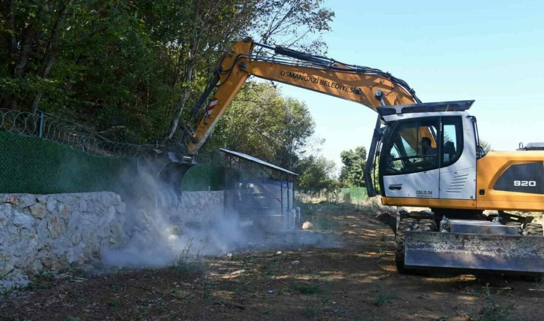 Osmangazi’de kaçak yapılara geçit yok Osmangazi Belediyesi, kaçak yapılaşmaya karşı yürüttüğü kararlı mücadele kapsamında Yiğitali