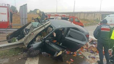 Bursa’nın İnegöl ilçesinde meydana gelen kazada yağış nedeniyle kontrolden çıkan