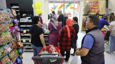 Bursa’nın en uygun fiyatlı marketi Özhan Market, müşterilerine özel hazırladığı