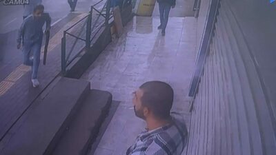 Bursa’da bir kişi husumetlisini tekel bayisinde yakalayınca yanında getirdiği tüfekle