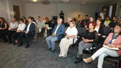 Nilüfer Belediyesi’nin Tematik Buluşmalar söyleşisinde “Müzik, bazen iktidarın sesi olur,