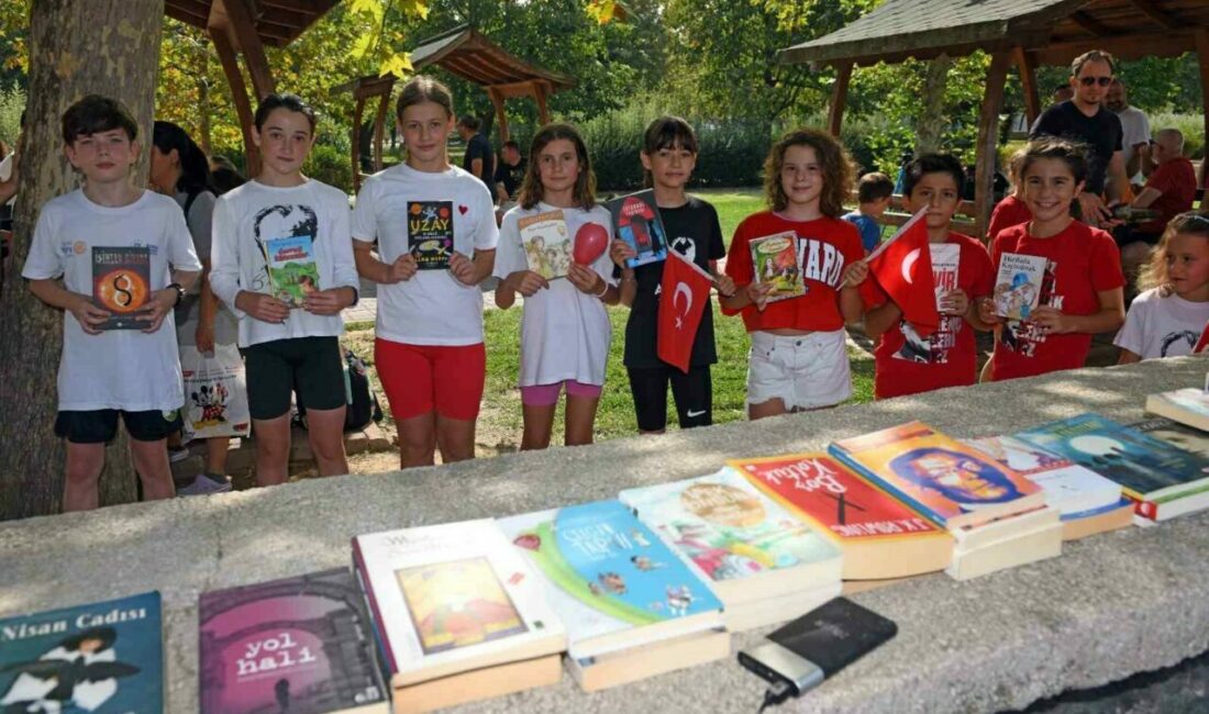 Osmangazi Belediyesi’nin başlattığı 1 Kitap 1 Fidan kampanyasına katılan Osmangazi