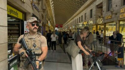 Tarihi dokusu ve yoğun ziyaretçi sayısıyla dikkat çeken Bursa Kapalıçarşı’da