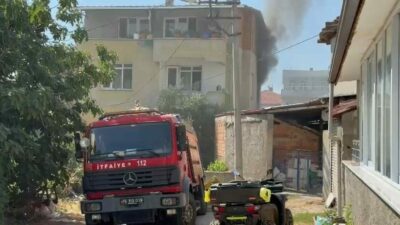 Bursa’nın İznik ilçesinde yangın esnasında 3’üncü katın balkonunda mahsur kalan