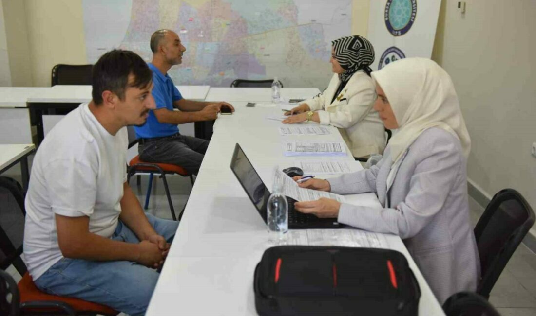 Yıldırım Belediyesi’nden 400 kişiye iş imkanı Yıldırım Belediyesi’nin binlerce insanı iş sahibi olmasını sağlayan ‘İşimiz İstihdam