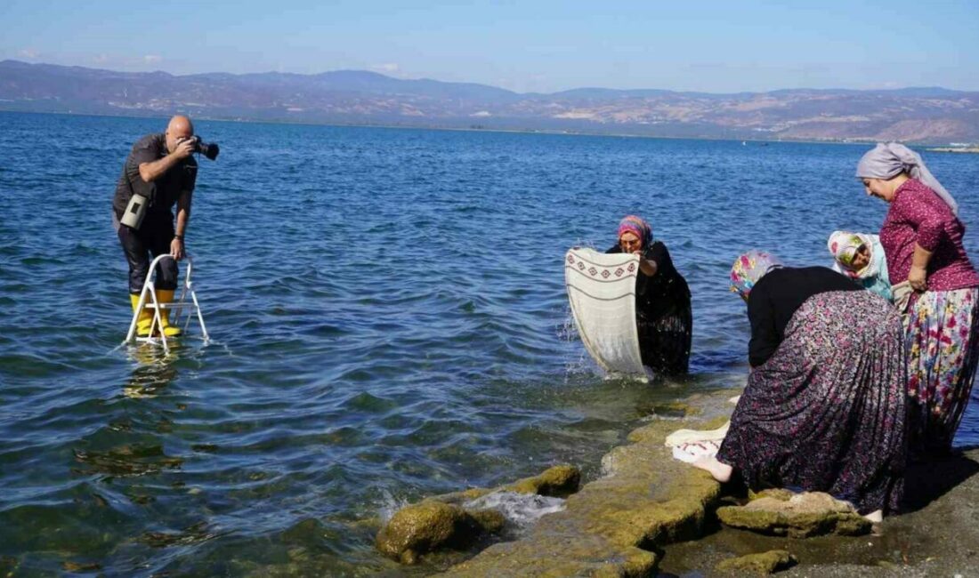 Yüzlerce fotoğrafçı İznik’te yarıştı İznik Belediyesi tarafından düzenlenen Ekinoks 2025 Fotoğrafçılar Maratonuna yüzlerce fotoğrafçı