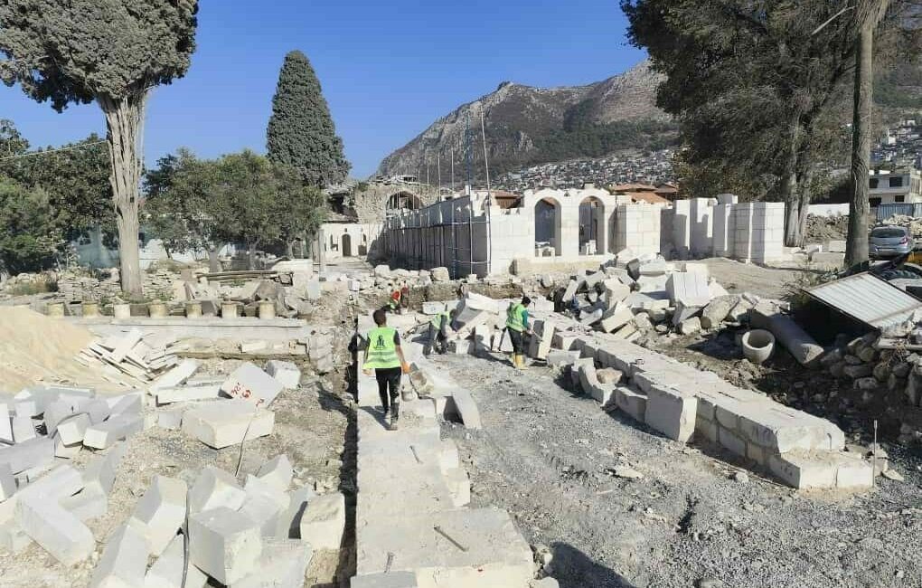 754 yıllık tarihi yapı Büyükşehir’le yükseliyor Bursa Büyükşehir Belediyesi, 6 Şubat depremlerinde yerle bir olan Hatay’ın