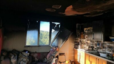 Mudanya ilçesinde iki katlı müstakil bir evin mutfağında çıkan yangın,